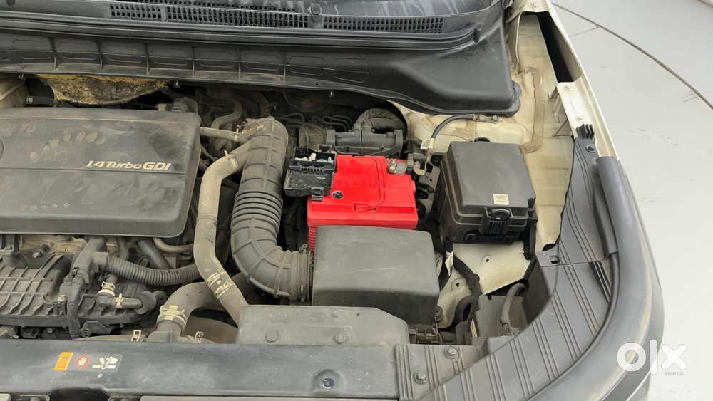 Kia Carens 1.4 Luxury Plus 6 Str, 2022, Petrol