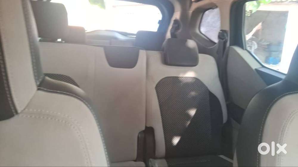 Renault Triber 2019,petrol & Cng Hybrids,70000 Km Driven, Single Owner