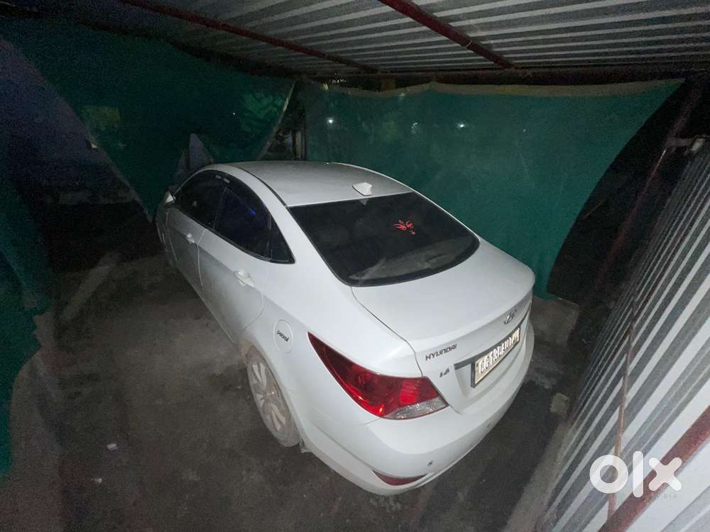 Hyundai Verna 2012 Petrol Manual