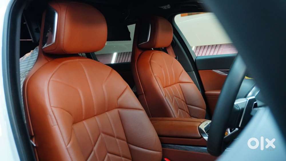 Bmw 7 Series 740i M Sport Petrol Automatic, 2025, Petrol