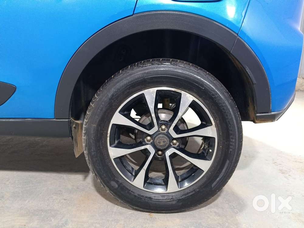 Tata Nexon 1.2 Revotron Xza Plus (o) Dual Tone, 2020, Petrol