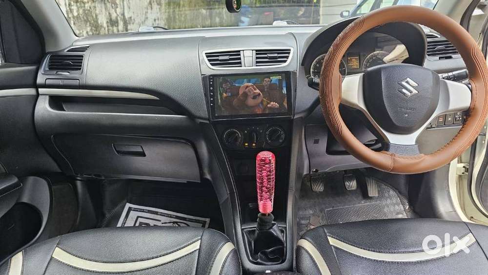 Maruti Suzuki Swift Vxi Optional, 2017, Petrol