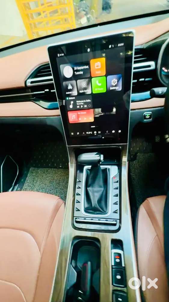 Mg Hector Plus Savvy Pro 2023 Year Car