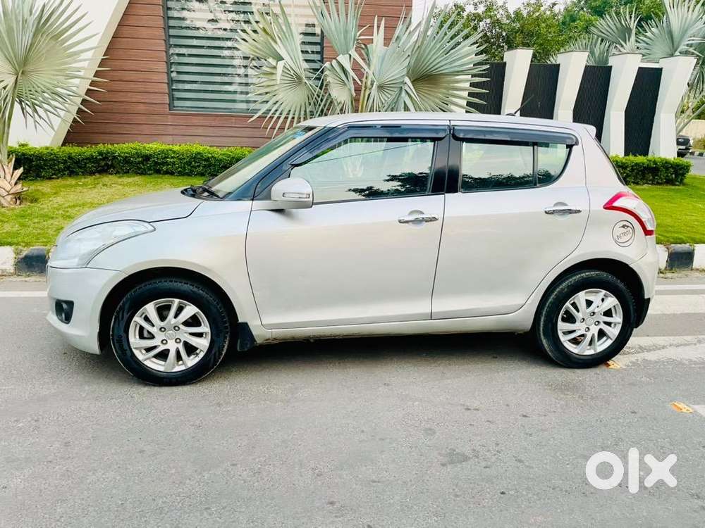 Maruti Suzuki Swift Zxi Top Model  Petrol  2013
