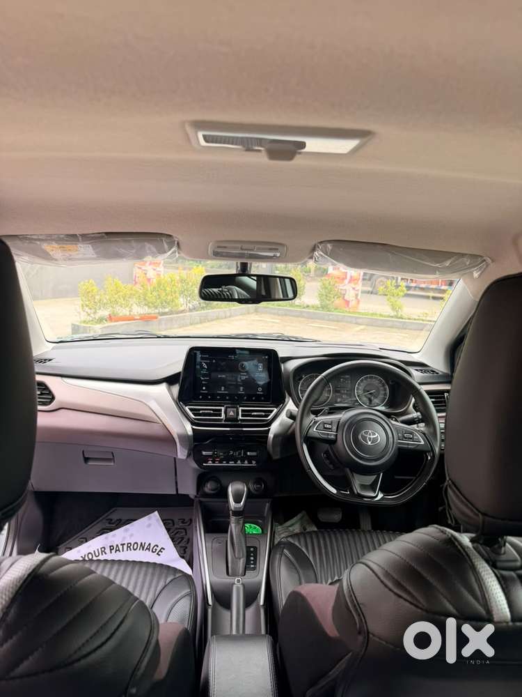 Toyota Urban Cruiser Taisor V 1.0 Petrol At, 2025, Petrol