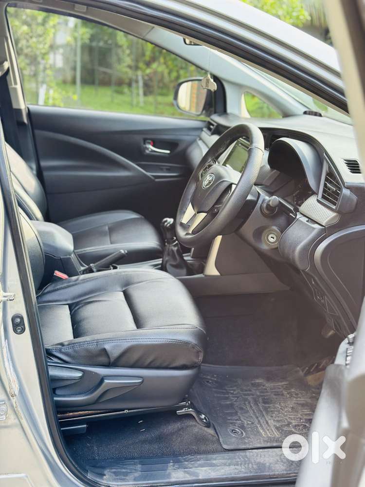 Toyota Innova Crysta 2.4 Gx Mt, 2019, Diesel