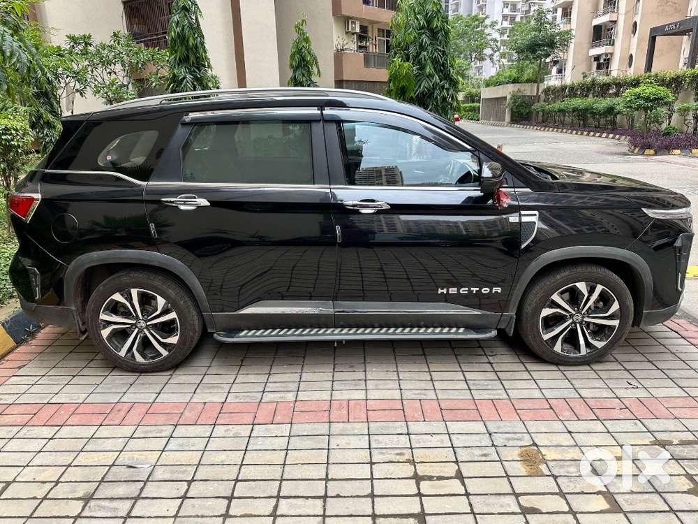 Mg Hector Plus 7str