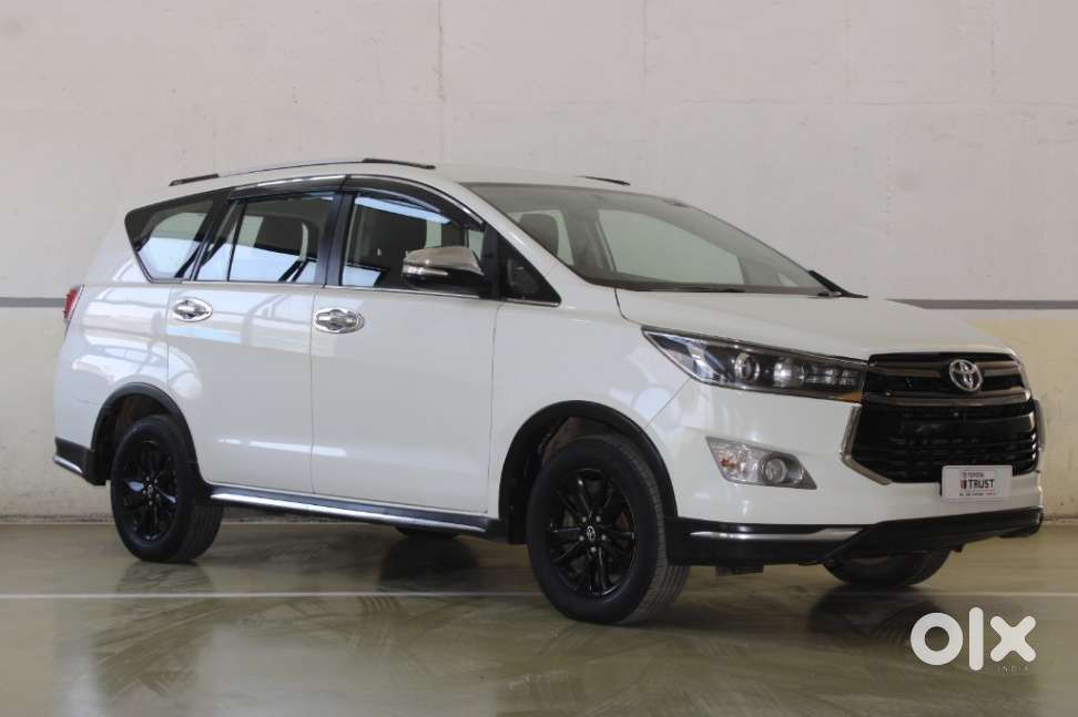 Toyota Innova Crysta Touring Sport 2.4 Mt, 2017, Diesel