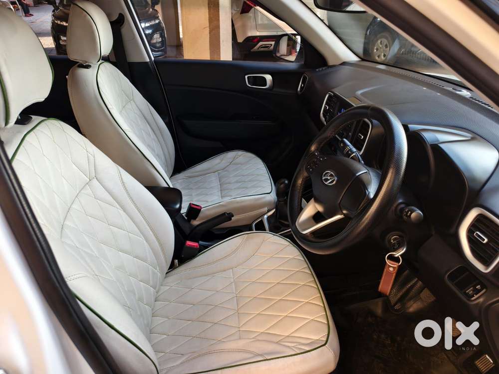 Hyundai Venue S 1.2 Petrol, 2021, Petrol