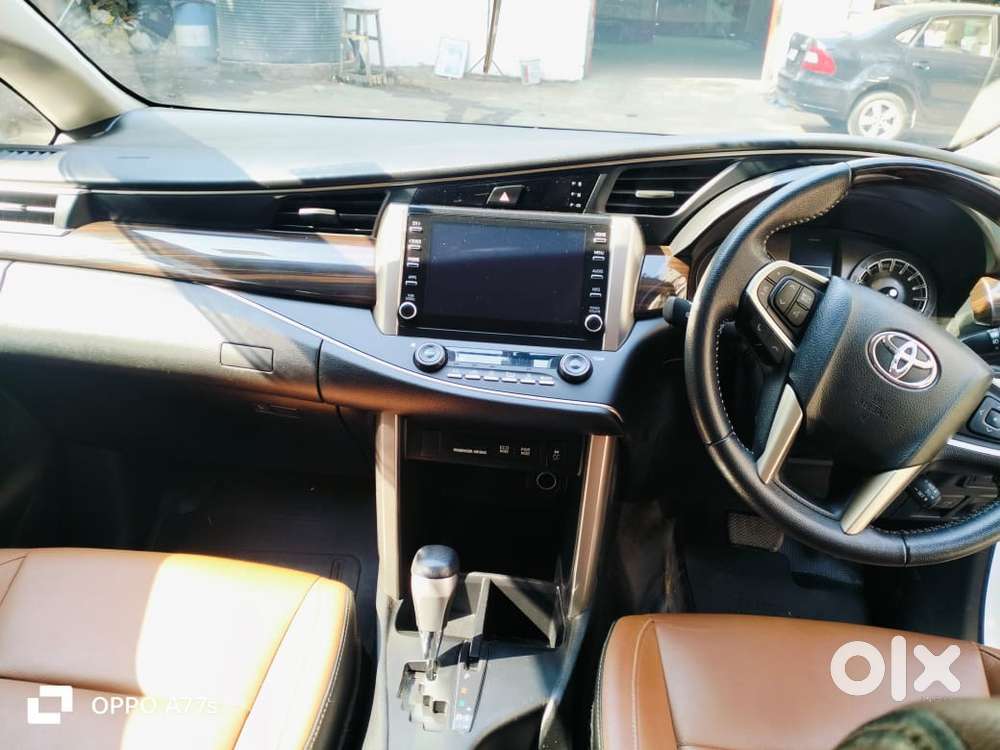 Toyota Innova Crysta 2022 Petrol Automatic 80000 Km
