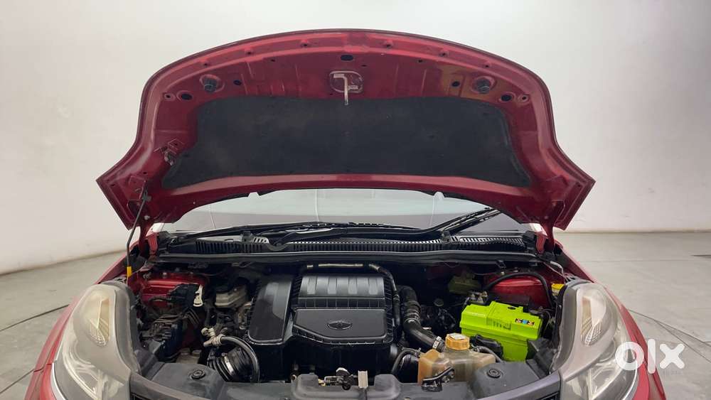 Tata Nexon 1.2 Revotron Xza Plus (o) Dual Tone, 2018, Diesel