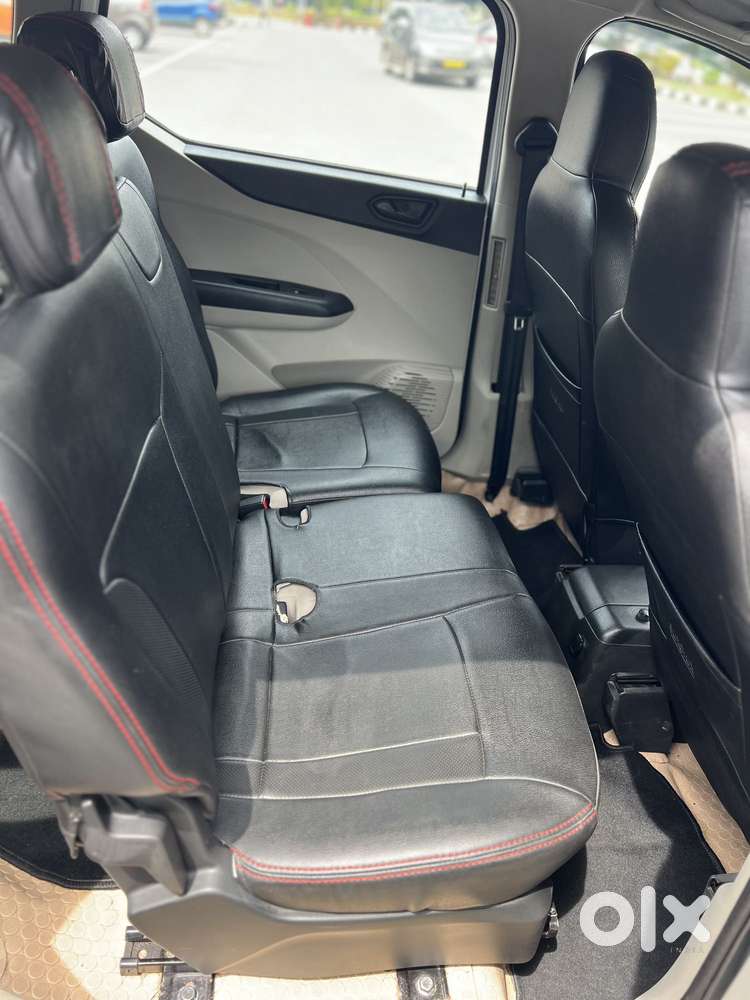 Renault Triber Rxt, 2019, Petrol