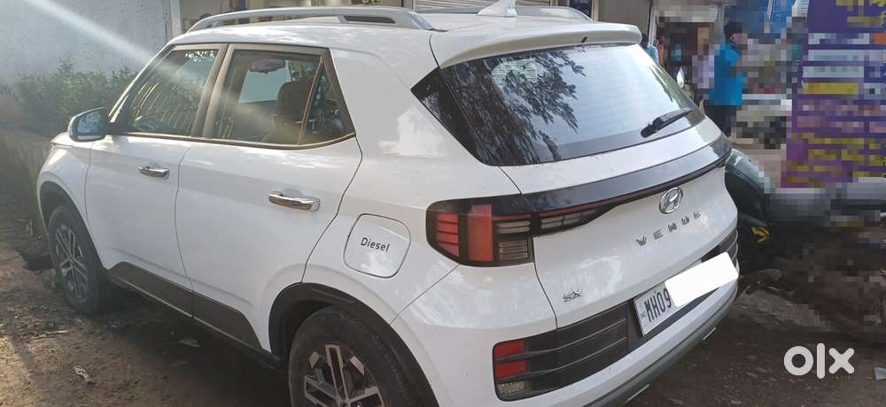Hyundai Venue Sx Mt, 2023, Diesel