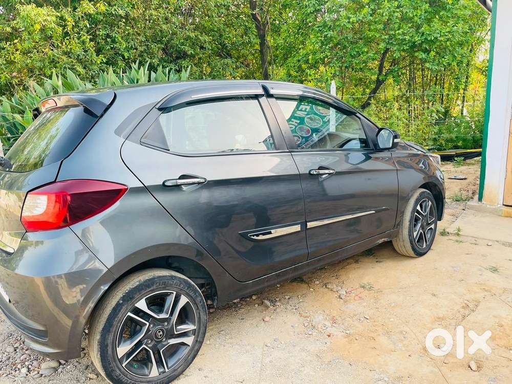 Tata Tiago Petrol 2022