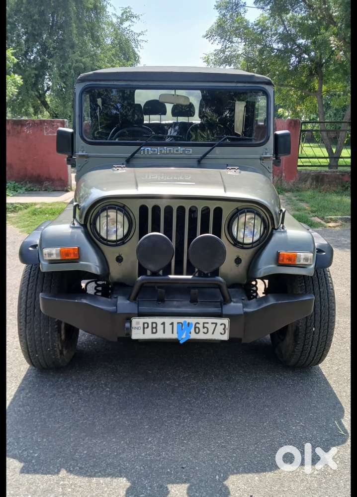 Mahindra Jeep 2.5l, 2010, Diesel