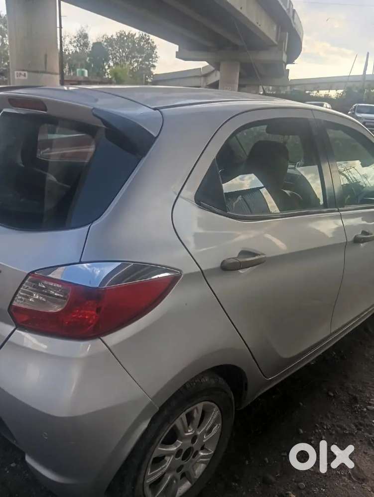 Tata Tiago Xz 2017 Petrol Well Maintained
