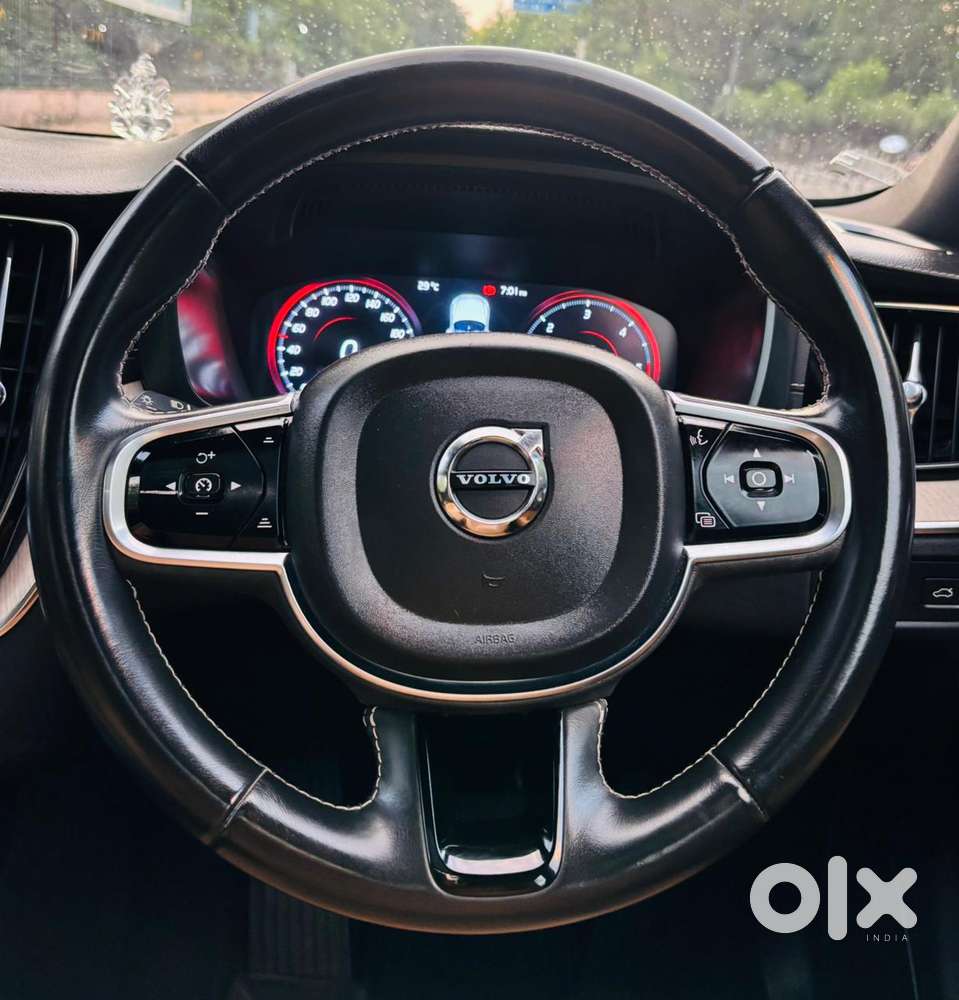 Volvo Xc60 D5 Awd Automatic, 2021, Diesel