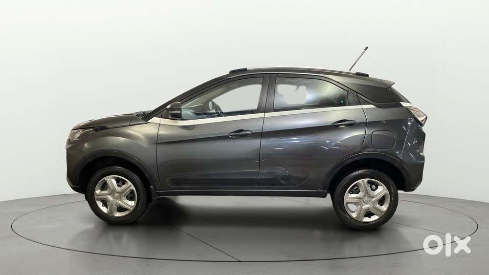 Tata Nexon 1.2 Revotron Xm (s), 2021, Petrol