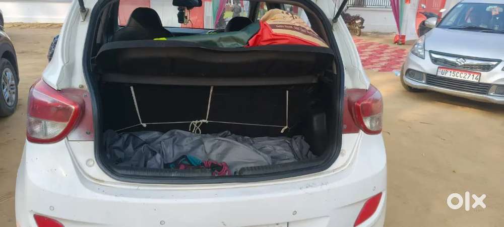 Hyundai Grand I10 10 Petrol 122500 Km Driven