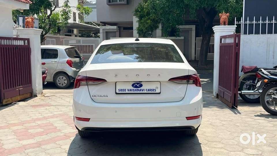 Skoda Octavia 2.0 Style Tsi At, 2021, Petrol