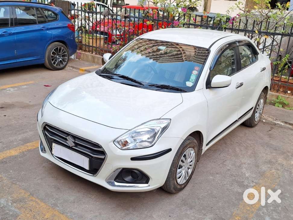 Maruti Suzuki Dzire 1.2 Vxi Amt, 2021, Petrol