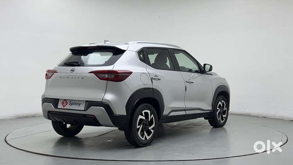 Nissan Magnite 1.0 Xv, 2023, Petrol