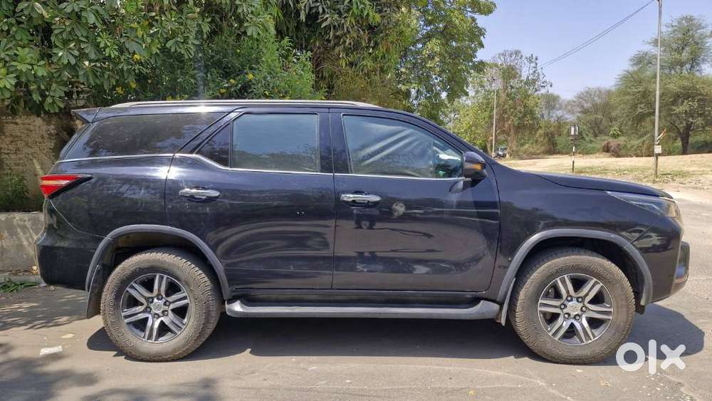 Toyota Fortuner 4x2 At 2.8 Diesel, 2023, Diesel