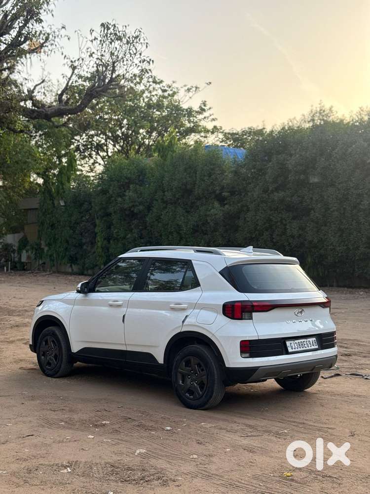 Hyundai Venue 1.5 S (o) Crdi, 2023, Diesel