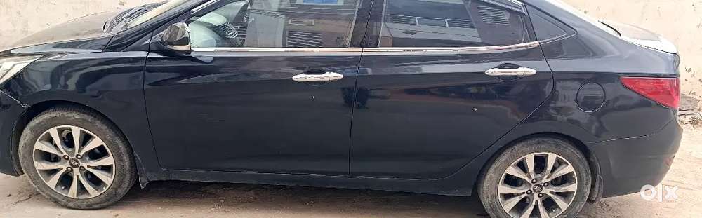 Verna Fludic Diesel Black Excellent Condition 1.6 Crdi