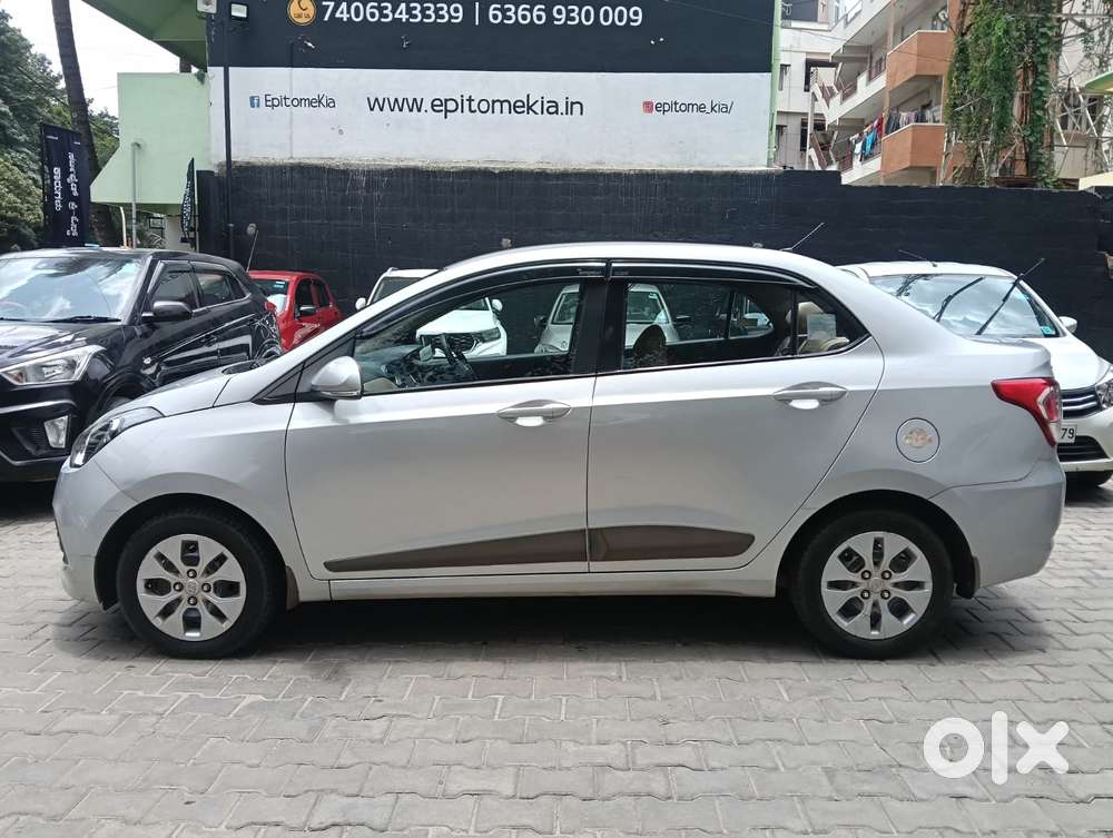 Hyundai Xcent 1.2l Kappa Dual Vtvt 5-speed Manual Base, 2015, Petrol