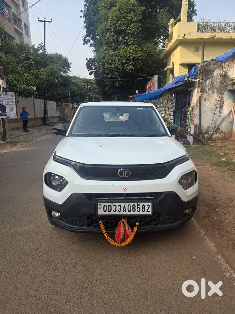Tata Punch Pure 2024