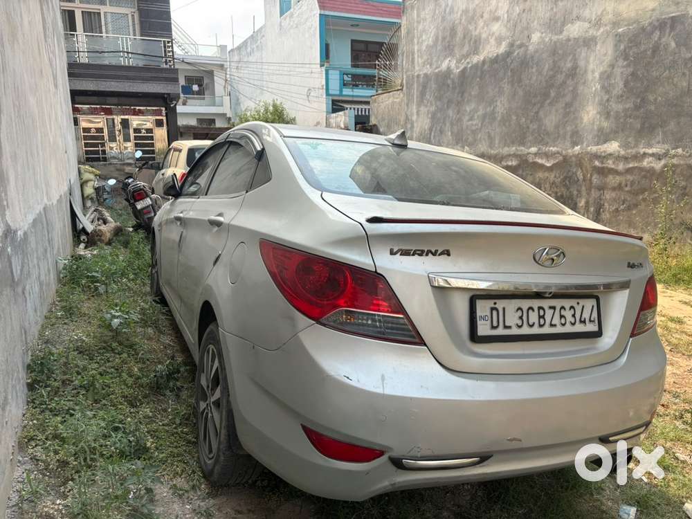 Hyundai Fluidic Verna 2013