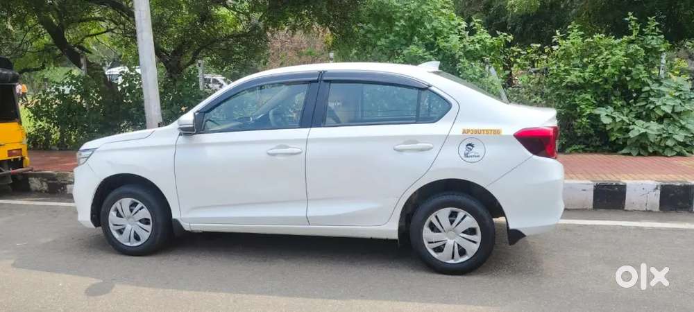 Honda Amaze 2023 Petrol 130000 Km Driven ... Showroom Track Vechile