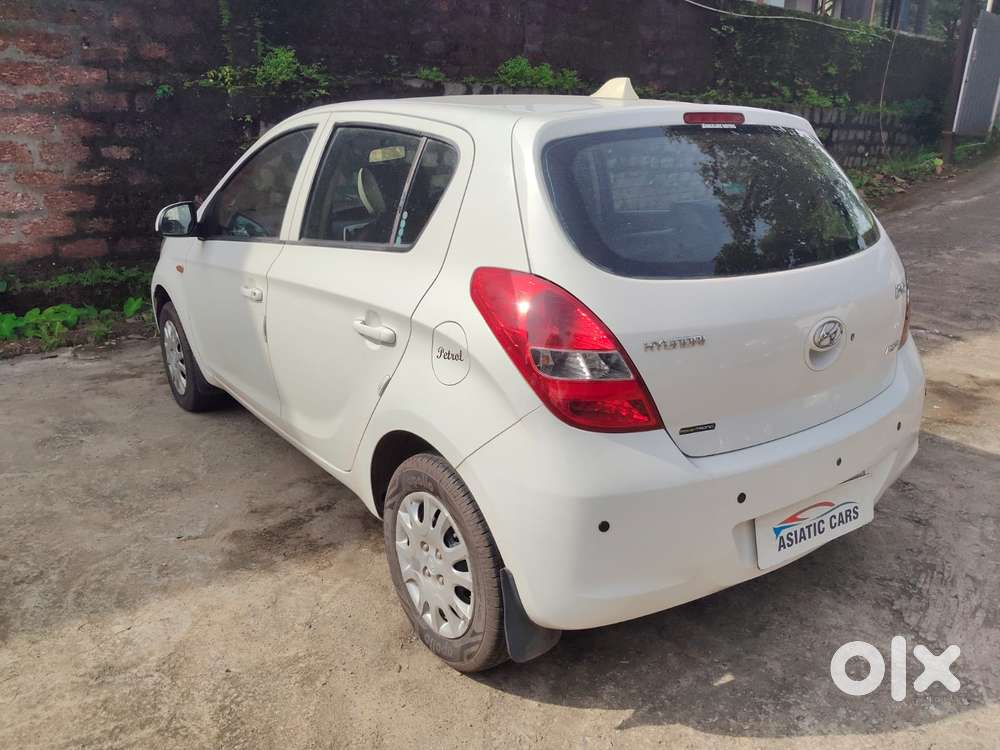 Hyundai I20 [ ] 1.2 Magna (o), 2010, Petrol