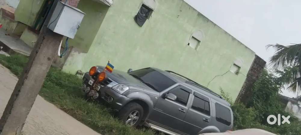Force Motors Force One 2012