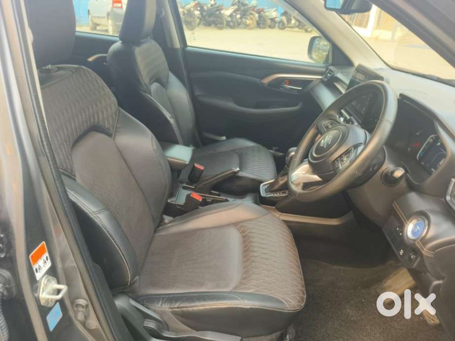 Maruti Suzuki Grand Vitara 1.5 Alpha Smart Hybrid At, 2023, Petrol