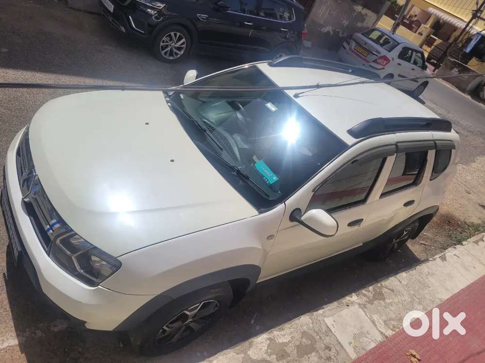 Renault Duster 85 Ps, 2015 Model, 24-25 Kmpl Mileage