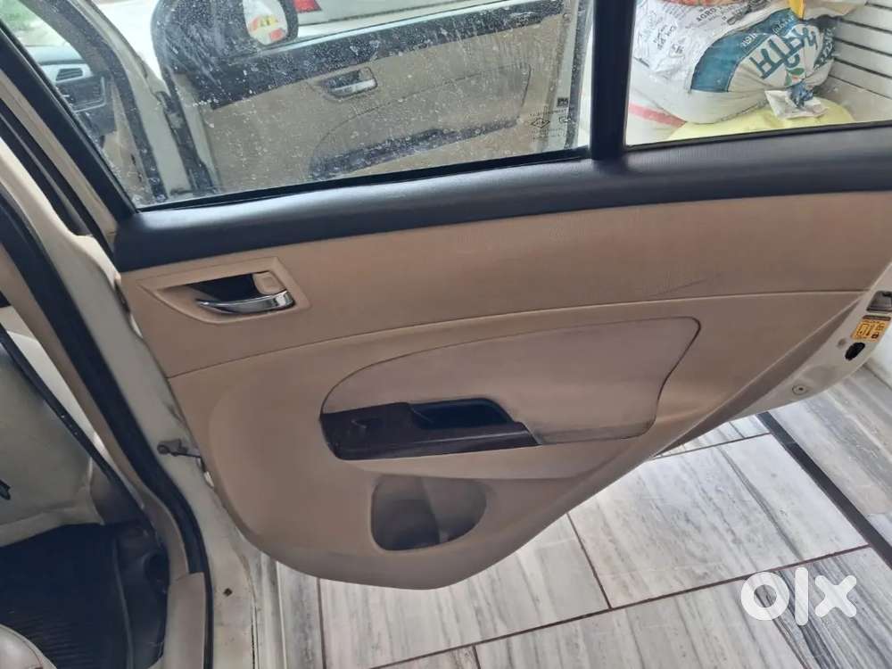 Maruti Suzuki Dzire Tour 2014