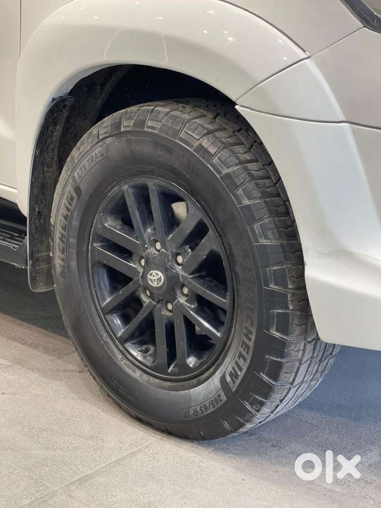 Toyota Fortuner 3.0 4x2 Automatic, 2012, Diesel