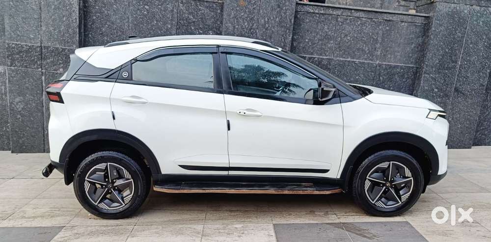 Tata Nexon Creative 1.2 Revotron Petrol 6 Amt, 2023, Petrol