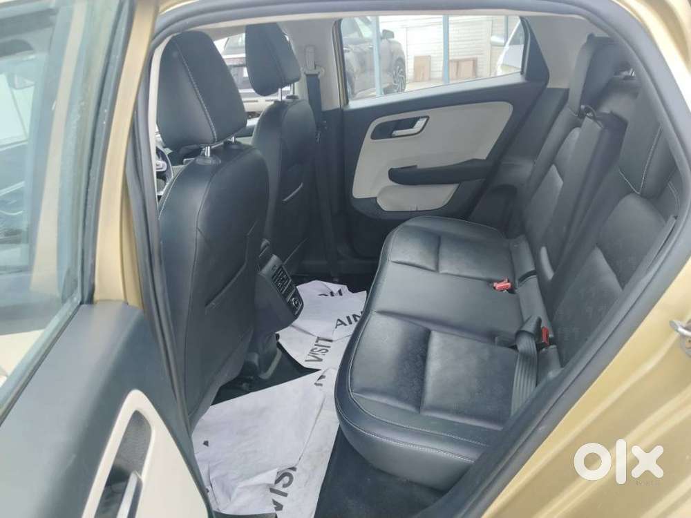 Tata Altroz 1.2 Xz Plus Petrol, 2022, Petrol