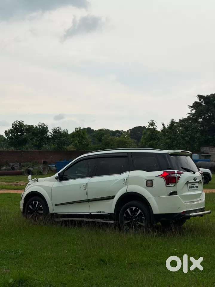 Mahindra Xuv500 W11 Option, 2020, Diesel
