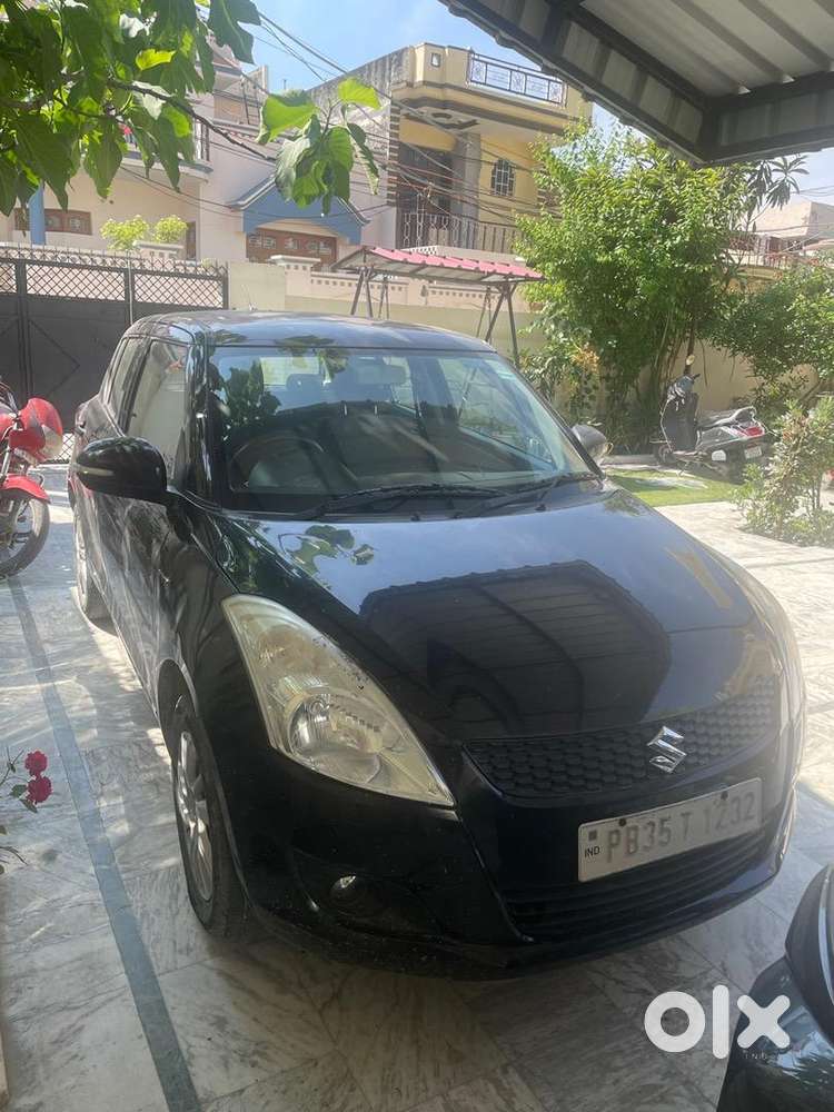 Maruti Suzuki Swift 2013 Petrol 93000 Km Driven