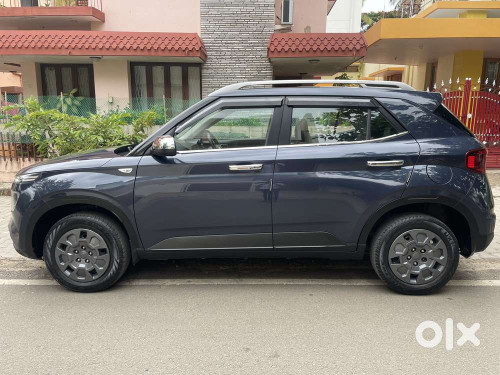 Hyundai Venue S 1.2 Petrol, 2020, Petrol