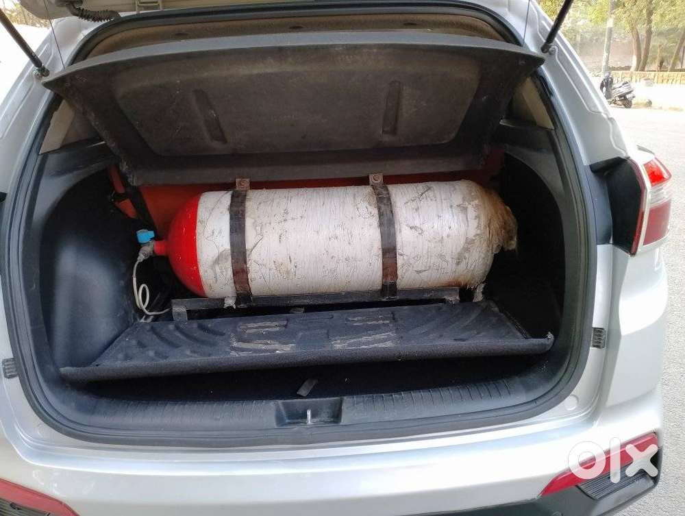 Hyundai Creta 1.6 Sx (o), 2015, Cng & Hybrids