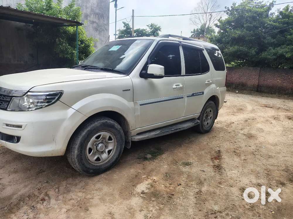 Tata Safari Storme 2016 Diesel Well Maintained