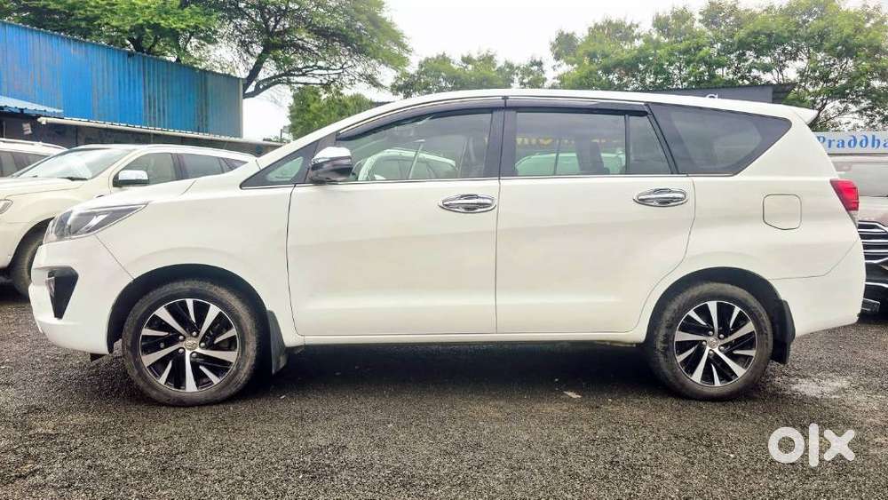 Toyota Innova Crysta 2.4 Z 7 Str, 2022, Diesel