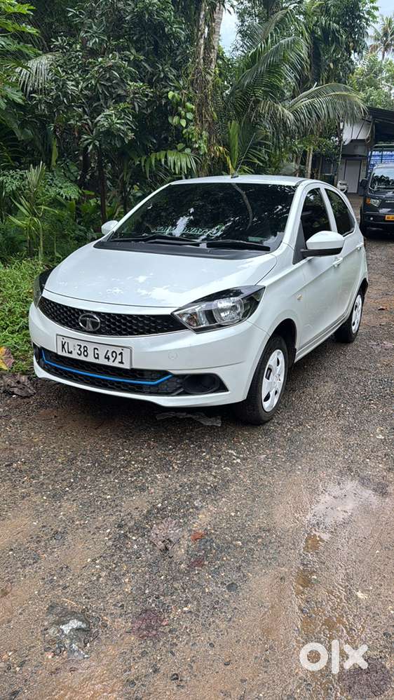 Tata Tiago Petrol Manual 2017 Km Driven