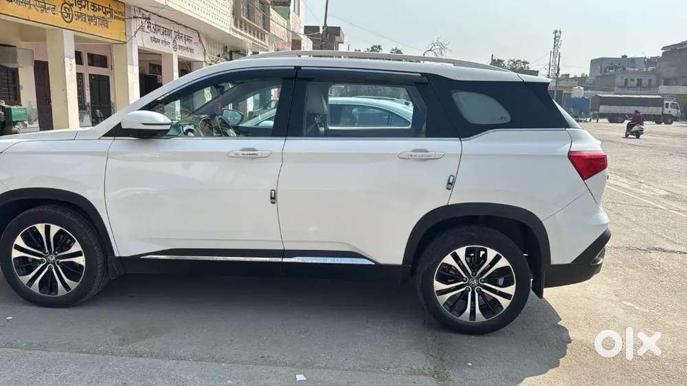 Mg Hector Plus 2021 Diesel Well Maintained