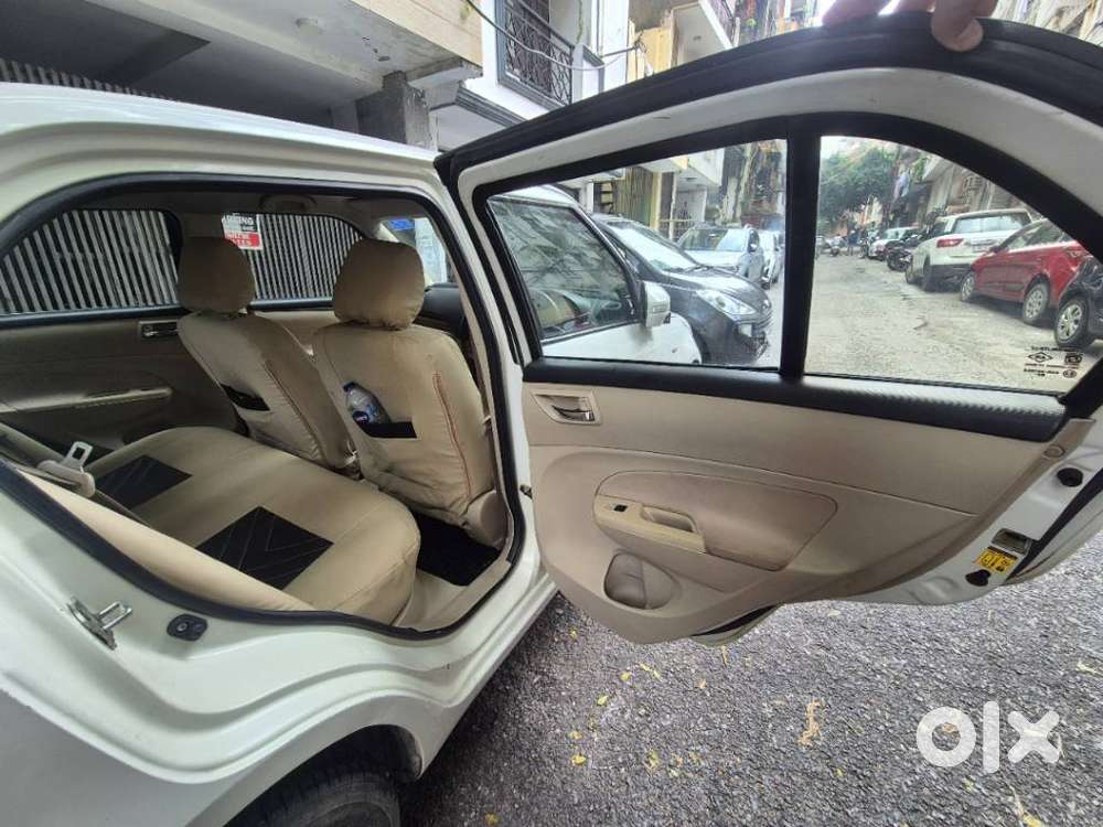 Maruti Suzuki Swift Dzire 1.2 Vxi Bsiv, 2015, Cng & Hybrids